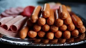 More and more people are consuming excessive meat and processed foods, instead of vegetables and fruits. Doctors attribute this to a rise in colorectal cancer cases.(Pexels) More and more people are consuming excessive meat and processed foods, instead of vegetables and fruits. Doctors attribute this to a rise in colorectal cancer cases.(Pexels)