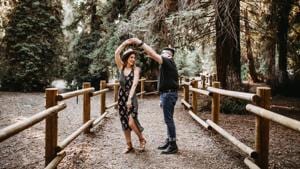 Planning to pop the question? Think again.(Unsplash) Planning to pop the question? Think again.(Unsplash)