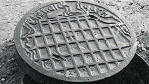 The map of Chandigarh can be seen on the manhole covers made in cast iron.(HT PHOTO) The map of Chandigarh can be seen on the manhole covers made in cast iron.(HT PHOTO)