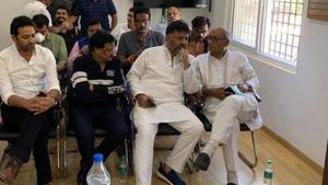 Congress leader Digvijaya Singh, Karnataka Congress president DK Shivakumar at Amruthahalli Police Station in Bengaluru on Mar 18, 2020. (ANI photo) Congress leader Digvijaya Singh, Karnataka Congress president DK Shivakumar at Amruthahalli Police Station in Bengaluru on Mar 18, 2020. (ANI photo)