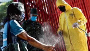 Experts have called for widespread testing of novel coronavirus.(Reuters image) Experts have called for widespread testing of novel coronavirus.(Reuters image)