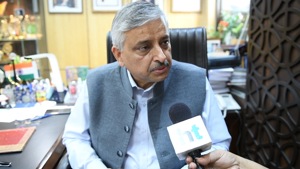 AIIMS Director Randeep Guleria(HT photo) AIIMS Director Randeep Guleria(HT photo)