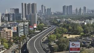 On Sunday, in the wake of the 14-hour Janta Curfew, Mumbai came to a standstill.(HT Photo) On Sunday, in the wake of the 14-hour Janta Curfew, Mumbai came to a standstill.(HT Photo)