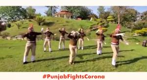 Punjab Director General of Police Dinkar Gupta has posted the video on Twitter.(Twitter/@DGPPunjabPolice) Punjab Director General of Police Dinkar Gupta has posted the video on Twitter.(Twitter/@DGPPunjabPolice)