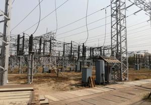 The Union power ministry has issued directions that, till May 31, the payment security mechanism to be maintained by the Discoms with the Gencos for dispatch of power will be reduced by 50%.(HT File Photo) The Union power ministry has issued directions that, till May 31, the payment security mechanism to be maintained by the Discoms with the Gencos for dispatch of power will be reduced by 50%.(HT File Photo)