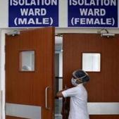 A paramedic staff member enters a newly setup isolation ward for the people who suffer symptoms of coronavirus disease (COVID-19), at a hospital in Kolkata, India, March 25, 2020.(Reuters / Photo used for representational purpose only)