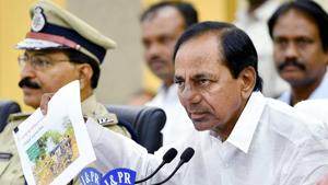 Telangana Chief Minister K. Chandrashekhar Rao addresses media persons after an emergency meeting to review preparedness on coronavirus, at Pragathi Bhavan in Hyderabad.(PTI) Telangana Chief Minister K. Chandrashekhar Rao addresses media persons after an emergency meeting to review preparedness on coronavirus, at Pragathi Bhavan in Hyderabad.(PTI)