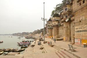 The ghats of Varanasi on March 19, 2020.(Rajesh Kumar/Hindustan Times)