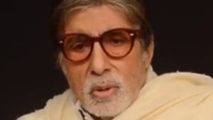 Amitabh Bachchan has requested all to stay at home in new video. Amitabh Bachchan has requested all to stay at home in new video.