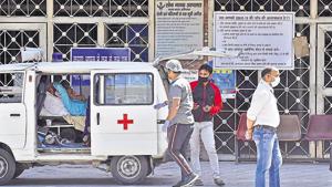 Incidentally, the surge in positive cases was reported hours after chief secretary Asit Tripathy clarified that community transmission of the disease is yet to happen in Odisha due to the lockdown and social distancing measures undertaken.(HT PHOTO) Incidentally, the surge in positive cases was reported hours after chief secretary Asit Tripathy clarified that community transmission of the disease is yet to happen in Odisha due to the lockdown and social distancing measures undertaken.(HT PHOTO)