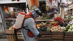 Shops selling agriculture/horticulture items, machinery, spare parts, fertilisers and other raw materials were allowed to function(AP) Shops selling agriculture/horticulture items, machinery, spare parts, fertilisers and other raw materials were allowed to function(AP)