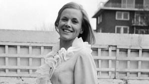 Honor Blackman poses for photographers during a break from the filming in London.(AP) Honor Blackman poses for photographers during a break from the filming in London.(AP)