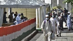 The religious gatherings at the Tablighi Jamaat’s six-storey headquarters in Nizamuddin Basti in mid-March have emerged as the largest hot spot of coronavirus disease in the country.(Ajay Aggarwal/HT PHOTO) The religious gatherings at the Tablighi Jamaat’s six-storey headquarters in Nizamuddin Basti in mid-March have emerged as the largest hot spot of coronavirus disease in the country.(Ajay Aggarwal/HT PHOTO)