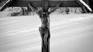 Good Friday is a day of mourning, and people keep fasts and pray to the Lord.(Unsplash) Good Friday is a day of mourning, and people keep fasts and pray to the Lord.(Unsplash)