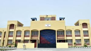 Another official from the Amritsar Central Jail said those engaged in making masks are paid <span class='webrupee'>₹</span>60 per day as per the rules. He said 70 stitching machines have been arranged for the purpose.(File photo) Another official from the Amritsar Central Jail said those engaged in making masks are paid <span class='webrupee'>₹</span>60 per day as per the rules. He said 70 stitching machines have been arranged for the purpose.(File photo)