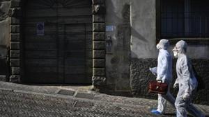 Italy’s death toll from the novel coronavirus has officially reached 18,279 since the end of February, the highest in the world.(AP file photo) Italy’s death toll from the novel coronavirus has officially reached 18,279 since the end of February, the highest in the world.(AP file photo)