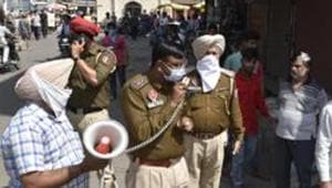 Police officials reached the spot after which a police team cordoned off the gurdwara at Balbera, where the Nihangs were hiding after attacking the personnel.(HT File / Photo used for representational purpose only) Police officials reached the spot after which a police team cordoned off the gurdwara at Balbera, where the Nihangs were hiding after attacking the personnel.(HT File / Photo used for representational purpose only)