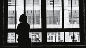 “When people base their self-worth on financial success, they experience feelings of pressure and a lack of autonomy, which are associated with negative social outcomes,” says Lora Park, an associate professor of psychology.(UNSPLASH) “When people base their self-worth on financial success, they experience feelings of pressure and a lack of autonomy, which are associated with negative social outcomes,” says Lora Park, an associate professor of psychology.(UNSPLASH)