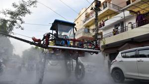 Of the 1,451 active infections, 49 are in the intensive care unit with five of them on ventilator. So far, samples from 15,032 people have been collected in Delhi and result of 1,008 were awaited till Monday evening.(Ajay Aggarwal/HT photo) Of the 1,451 active infections, 49 are in the intensive care unit with five of them on ventilator. So far, samples from 15,032 people have been collected in Delhi and result of 1,008 were awaited till Monday evening.(Ajay Aggarwal/HT photo)