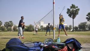 World no 5 para-badminton player Palak Kohli (right) in action during a training session on a makeshift court in Lucknow.(Deepak Gupta/Ht Photo) World no 5 para-badminton player Palak Kohli (right) in action during a training session on a makeshift court in Lucknow.(Deepak Gupta/Ht Photo)