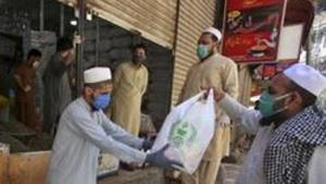 Pakistan till now has reported a total of 6,506 confirmed cases of coronavirus with 123 deaths, the paper reported.(AP file photo) Pakistan till now has reported a total of 6,506 confirmed cases of coronavirus with 123 deaths, the paper reported.(AP file photo)