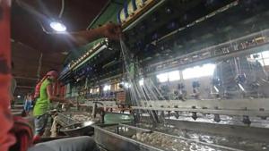 The order may help industries to find workers. A large number of workers have left for their home states after the 21-day lockdown was enforced from March 25.(HT file photo) The order may help industries to find workers. A large number of workers have left for their home states after the 21-day lockdown was enforced from March 25.(HT file photo)