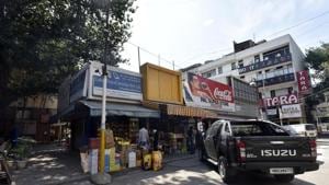 A grocery store in C Block market of Vasant Vihar.(Sanjeev Verma/HT PHOTO) A grocery store in C Block market of Vasant Vihar.(Sanjeev Verma/HT PHOTO)