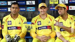 Former Chennai Super Kings captain MS Dhoni with Michael Hussey.(IPL) Former Chennai Super Kings captain MS Dhoni with Michael Hussey.(IPL)