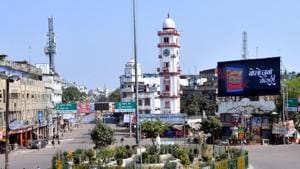 A deserted view of Clock Tower in Kanpur.(PTI) A deserted view of Clock Tower in Kanpur.(PTI)