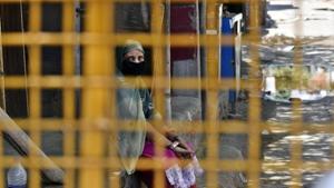 The easy option would be to just continue with the lockdown, but it is also an option that should not be exercised easily- the Indian economy would have been mostly inactive for 40 days by the time the lockdown ends on May 3.(Sanjeev Verma/HT file photo) The easy option would be to just continue with the lockdown, but it is also an option that should not be exercised easily- the Indian economy would have been mostly inactive for 40 days by the time the lockdown ends on May 3.(Sanjeev Verma/HT file photo)