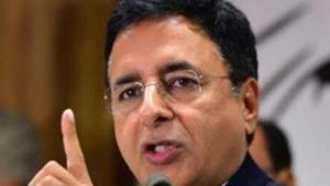 Simultaneously, Surjewala reiterated the Congress party’s pledge to fight the Covid-19 health crisis along with the government and provide every possible support that the Centre may need.(TWITTER.) Simultaneously, Surjewala reiterated the Congress party’s pledge to fight the Covid-19 health crisis along with the government and provide every possible support that the Centre may need.(TWITTER.)