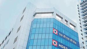 Experts believe small business portfolios will see significant stress and face a liquidity crunch in the coming days if banks do not resume lending to the sector(MINT) Experts believe small business portfolios will see significant stress and face a liquidity crunch in the coming days if banks do not resume lending to the sector(MINT)