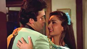 Rishi Kapoor and Poonam Dhillon worked together in a number of films in the 1980s. Rishi Kapoor and Poonam Dhillon worked together in a number of films in the 1980s.