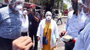 Central Government's team arrive to survey the condition of Covid-19 in the state amid lockdown in Surat. Central Government's team arrive to survey the condition of Covid-19 in the state amid lockdown in Surat.