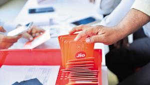 Analysts had estimated revenue to grow 5% and profit to rise around 40% sequentially.Photo by Aniruddha Chowdhury/Mint Analysts had estimated revenue to grow 5% and profit to rise around 40% sequentially.Photo by Aniruddha Chowdhury/Mint