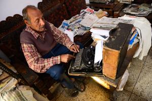 RV Smith at home in Delhi.(Priyanka Parashar/Mint)