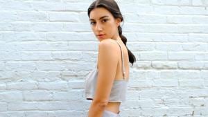 Cutting down your fashion carbon footprint: How to buy less and make sustainable fashion choices.(Unsplash) Cutting down your fashion carbon footprint: How to buy less and make sustainable fashion choices.(Unsplash)