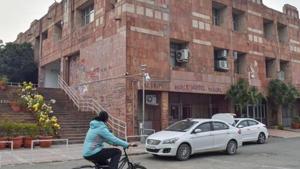 AISA activist Vivek Pandey alleged that he was attacked by ABVP members for filing complaints against them.(PTI) AISA activist Vivek Pandey alleged that he was attacked by ABVP members for filing complaints against them.(PTI)