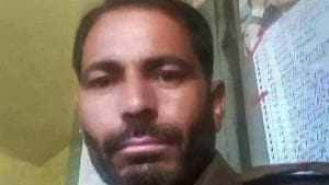 Qazi SA Pathan was killed in an encounter with terrorists at a village in Handwara area of Kupwara district of north Kashmir.(PTI Photo) Qazi SA Pathan was killed in an encounter with terrorists at a village in Handwara area of Kupwara district of north Kashmir.(PTI Photo)