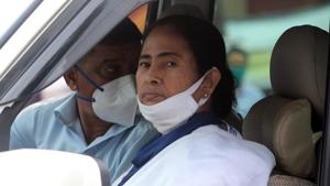 West Bengal CM Mamata Banerjee on visit to the Rajabazar area in Kolkata to ask citizens to stay at home and cooperate in the fight against coronavirus.(ANI File Photo) West Bengal CM Mamata Banerjee on visit to the Rajabazar area in Kolkata to ask citizens to stay at home and cooperate in the fight against coronavirus.(ANI File Photo)