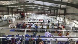 Principal secretary Alok Kumar, in his order on Tuesday, directed all district magistrates to allow functioning of mobile manufacturing units in their districts.(Bloomberg file photo. Representative image) Principal secretary Alok Kumar, in his order on Tuesday, directed all district magistrates to allow functioning of mobile manufacturing units in their districts.(Bloomberg file photo. Representative image)