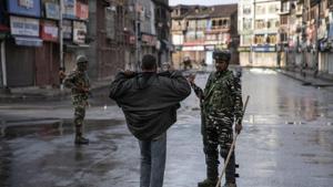 One of the images, taken in J&K in August 2019, of the series which won the 2020 Pulitzer Prize for Feature Photography(AP Photo) One of the images, taken in J&K in August 2019, of the series which won the 2020 Pulitzer Prize for Feature Photography(AP Photo)