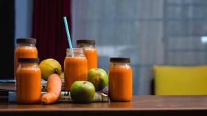 A recent study shows that people are more likely to opt for non-alcoholic drinks if more of them are available than alcoholic drinks.(UNSPLASH) A recent study shows that people are more likely to opt for non-alcoholic drinks if more of them are available than alcoholic drinks.(UNSPLASH)