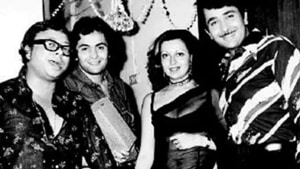 Kareena Kapoor posted a black-and-white photo of her parents Babita and Randhir Kapoor with her late uncle, Rishi Kapoor. Kareena Kapoor posted a black-and-white photo of her parents Babita and Randhir Kapoor with her late uncle, Rishi Kapoor.