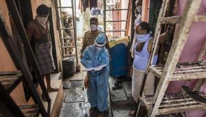 A medical screening organized for the residents of Naik Nagar slums in Dharavi during the nationwide lockdown in Mumbai.(Satyabrata Tripathy/HT Photo) A medical screening organized for the residents of Naik Nagar slums in Dharavi during the nationwide lockdown in Mumbai.(Satyabrata Tripathy/HT Photo)