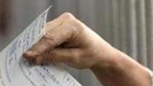 After applying and paying online, the designated sampark centre will accept the request of requisition bank for issuance of stamp papers, and print them as per details provided by bank(s).(Arijit Sen/HT PHOTO) After applying and paying online, the designated sampark centre will accept the request of requisition bank for issuance of stamp papers, and print them as per details provided by bank(s).(Arijit Sen/HT PHOTO)