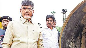 Chandrababu Naidu wrote a letter to Union minister Piyush Goyal demanding thorough probe into the gas leak incident in Andhra Pradesh.(HT Photo) Chandrababu Naidu wrote a letter to Union minister Piyush Goyal demanding thorough probe into the gas leak incident in Andhra Pradesh.(HT Photo)