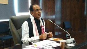 The Railways have ordered an inquiry into the incident after CM Chouhan dialled minister Piyush Goyal seeking a probe. (Photo: @ChouhanShivraj) The Railways have ordered an inquiry into the incident after CM Chouhan dialled minister Piyush Goyal seeking a probe. (Photo: @ChouhanShivraj)