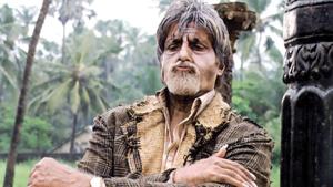 Amitabh Bachchan played a ghost in Bhoothnath. Amitabh Bachchan played a ghost in Bhoothnath.