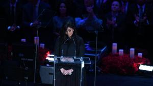 Feb 24, 2020; Los Angeles, California, USA; Vanessa Bryant takes a moment before speaking during a standing ovation at the memorial to celebrate the life of Kobe Bryant and daughter Gianna Bryant at Staples Center. Mandatory Credit: Robert Hanashiro-USA TODAY Sports(USA TODAY Sports) Feb 24, 2020; Los Angeles, California, USA; Vanessa Bryant takes a moment before speaking during a standing ovation at the memorial to celebrate the life of Kobe Bryant and daughter Gianna Bryant at Staples Center. Mandatory Credit: Robert Hanashiro-USA TODAY Sports(USA TODAY Sports)